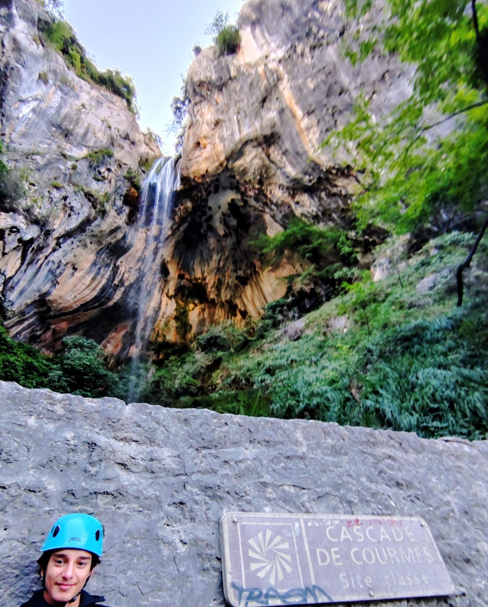 Bès de Courmes + gorges du Loup